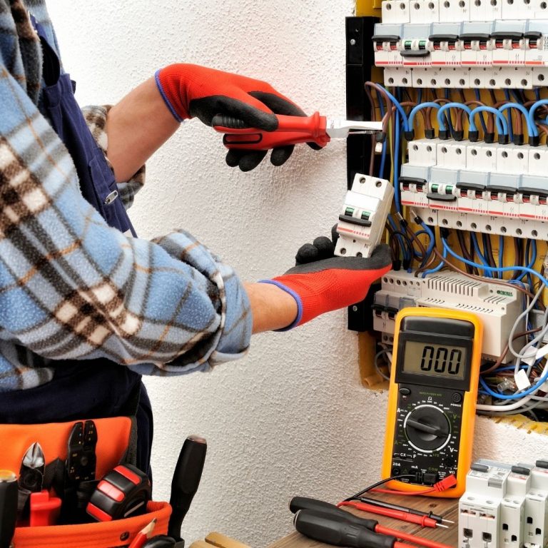 Električne meritve pri pregledih delovne opreme