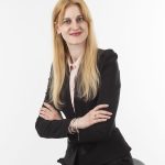 Predavateljica Barbara Hribar